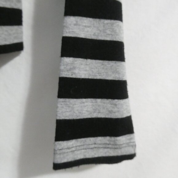 FOREVER 21 | Striped Grey and Black Off The Shoulder Hook & Eye Fastened Shirt - Picture 9 of 15